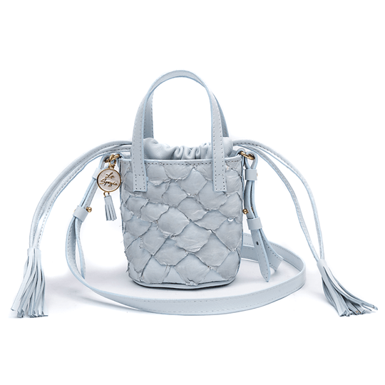 490.ice blue